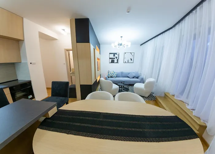 Lux Lazar アパート